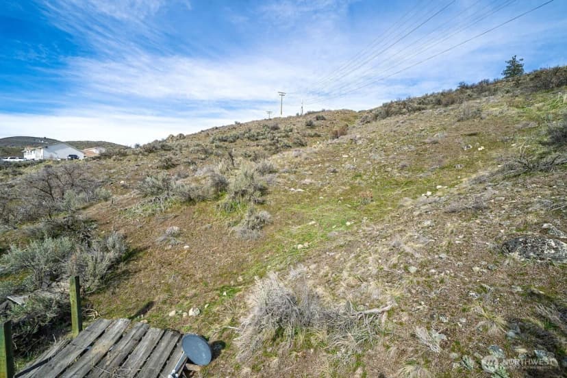 Property photo for 0 E Nixon Avenue, Chelan photo 18