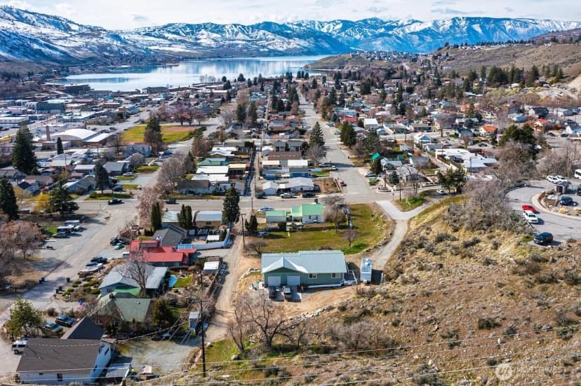 Property photo for 0 E Nixon Avenue, Chelan photo 2