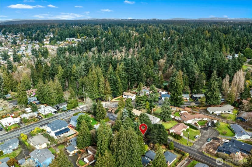 Property photo for 21214 96th Avenue W, Edmonds photo 38