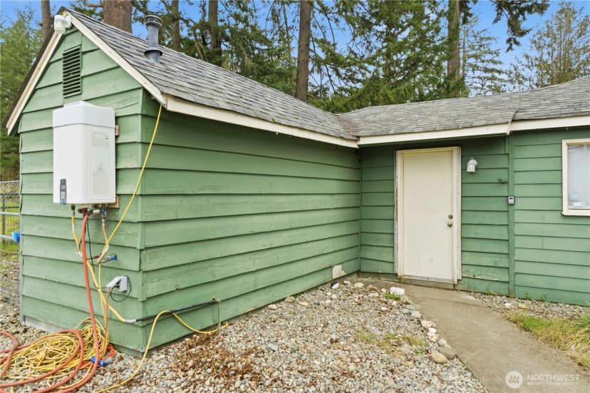 Property photo for 525 138th Street E, Tacoma photo 21