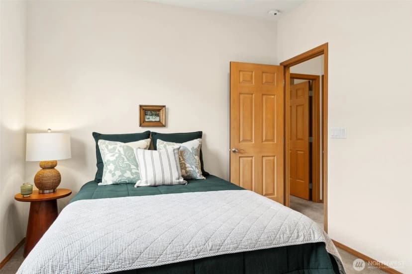 Property photo for 8232 Bainbridge Loop Ne, Lacey photo 14