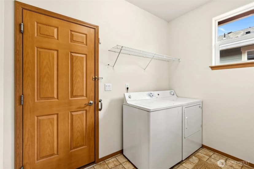 Property photo for 8232 Bainbridge Loop Ne, Lacey photo 16
