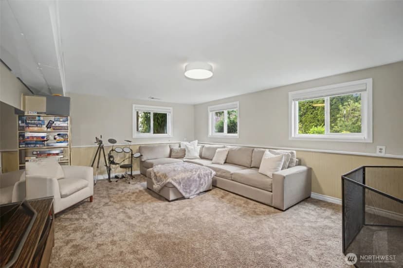 Property photo for 11447 5th Avenue S, Seattle photo 24