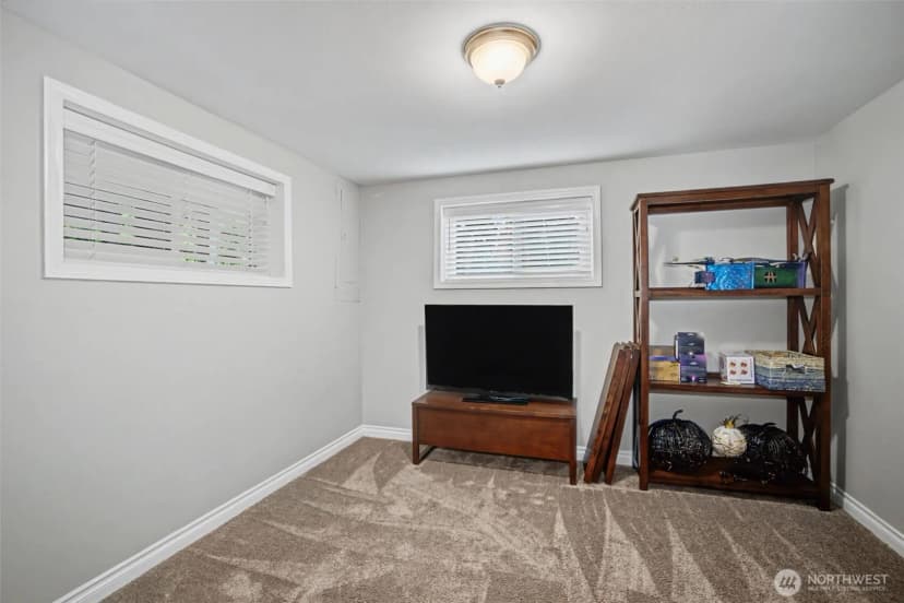 Property photo for 11447 5th Avenue S, Seattle photo 29