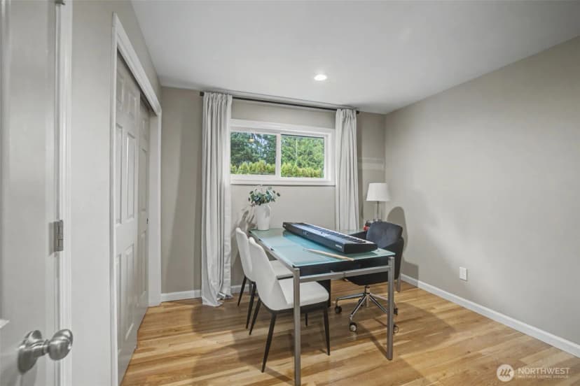 Property photo for 11447 5th Avenue S, Seattle photo 19