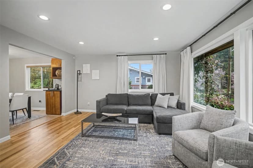 Property photo for 11447 5th Avenue S, Seattle photo 6