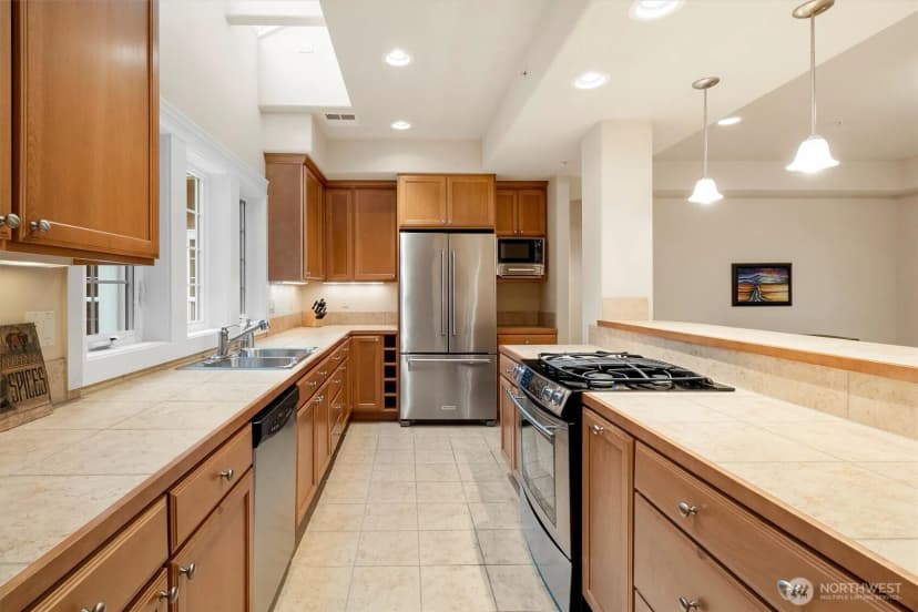 Property photo for 2307 Sundown Court, Anacortes photo 14