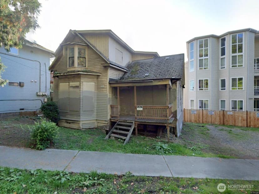 Property photo for 2531 Gilman Drive W, Seattle