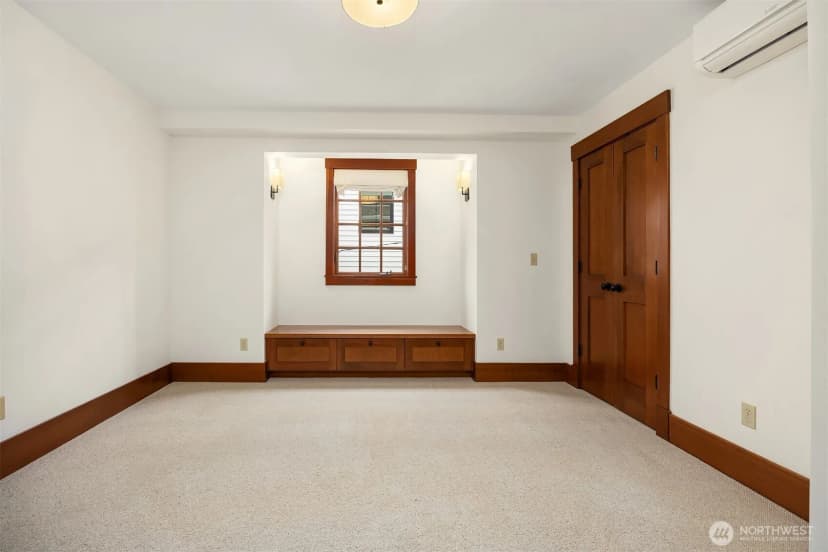 Property photo for 1632 35th Avenue, Seattle photo 24