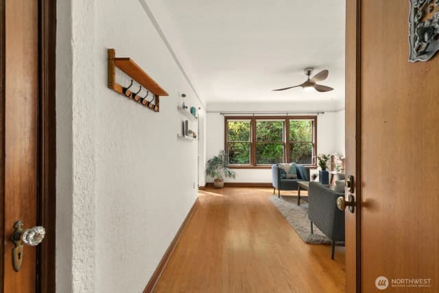 Property photo for 1623 Taylor Avenue N #204, Seattle photo 3