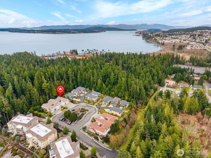 Property photo for 2305 Sundown Court, Anacortes photo 32