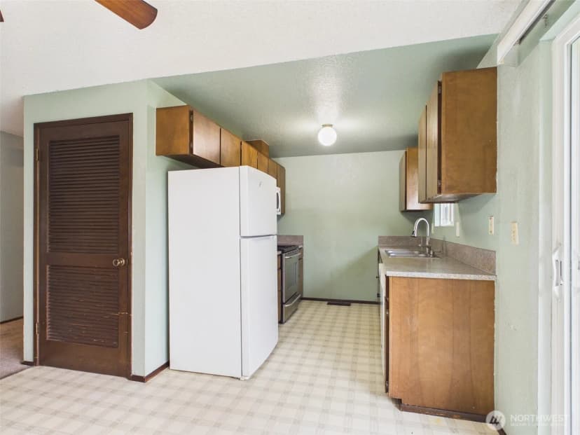 Property photo for 8911 14th Place Se, Lake Stevens photo 10