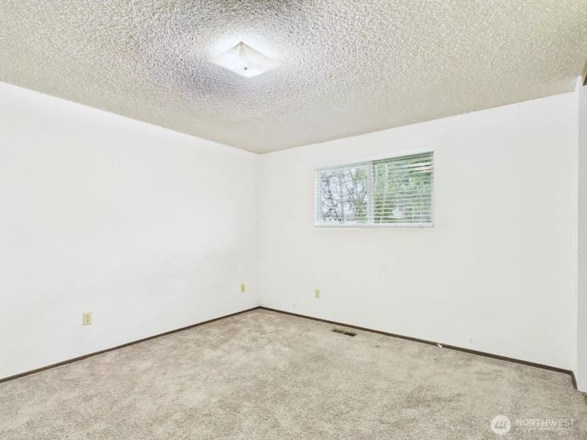 Property photo for 8911 14th Place Se, Lake Stevens photo 17