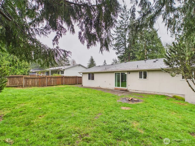 Property photo for 8911 14th Place Se, Lake Stevens photo 22