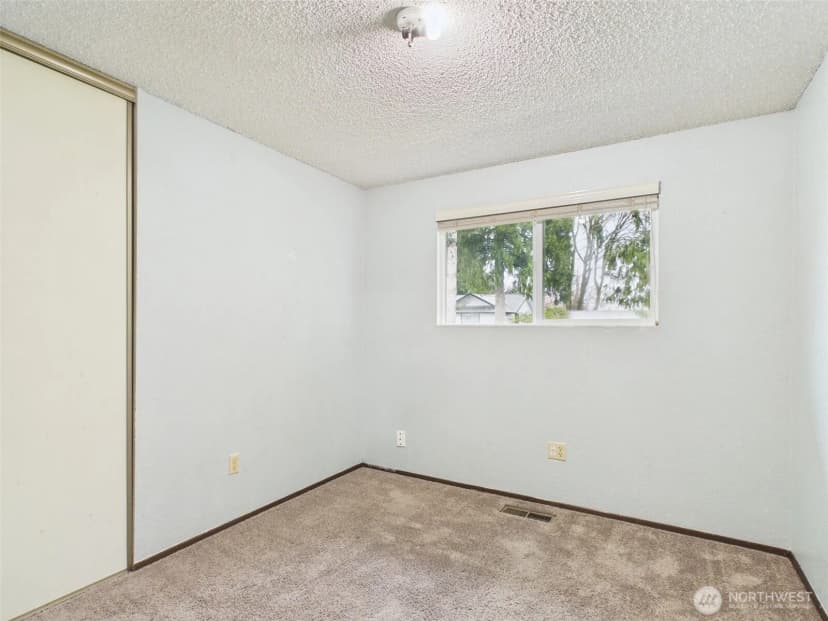 Property photo for 8911 14th Place Se, Lake Stevens photo 20