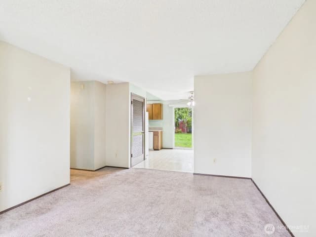 Property photo for 8911 14th Place Se, Lake Stevens photo 2