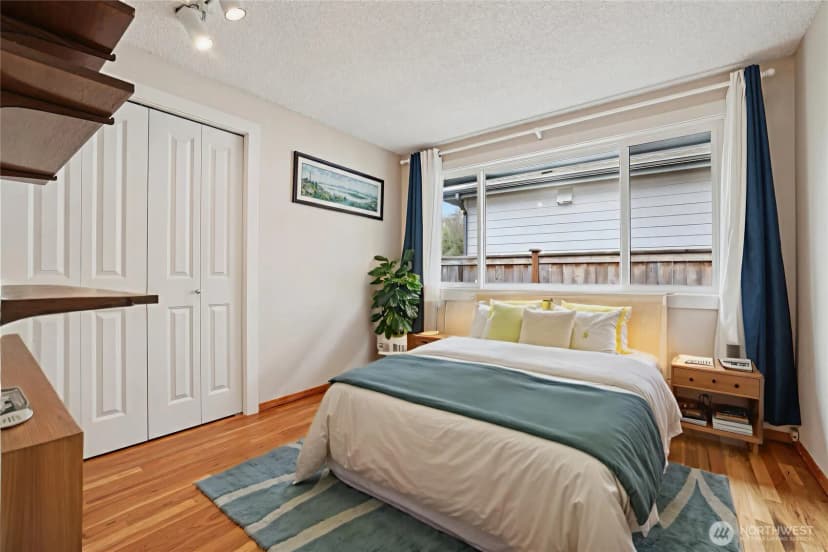 Property photo for 616 109th Avenue Se, Bellevue photo 20