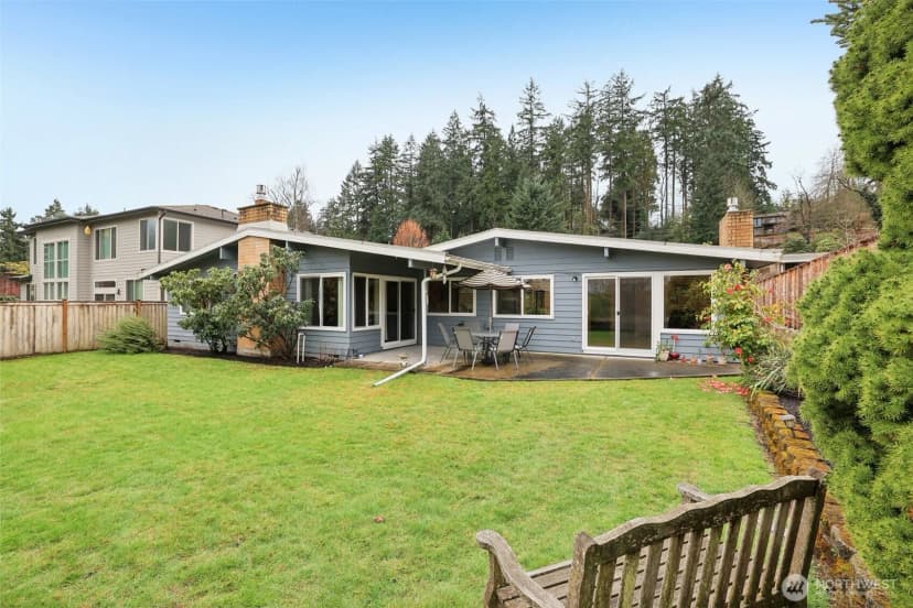 Property photo for 616 109th Avenue Se, Bellevue photo 32