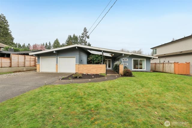 Property photo for 616 109th Avenue Se, Bellevue
