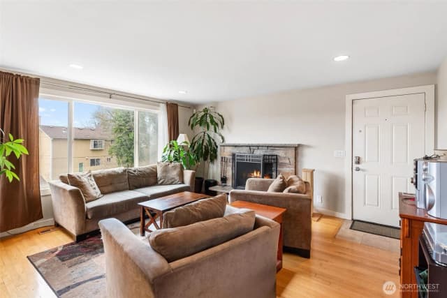 Property photo for 5162 S Wallace Street, Seattle photo 5