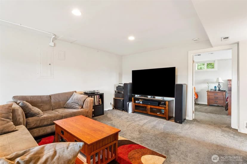 Property photo for 5162 S Wallace Street, Seattle photo 25