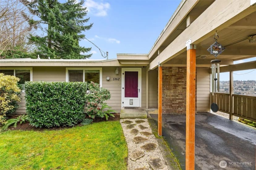 Property photo for 5162 S Wallace Street, Seattle photo 3