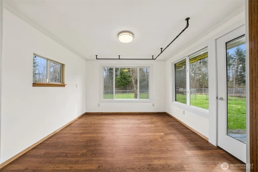 Property photo for 12913 Waller Road E, Tacoma photo 15