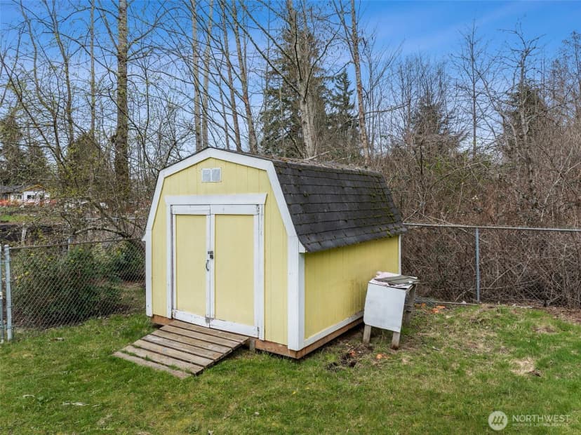 Property photo for 12913 Waller Road E, Tacoma photo 33
