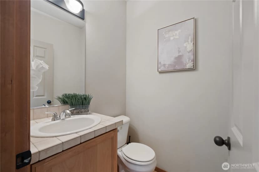 Property photo for 20228 11th Avenue W, Lynnwood photo 7