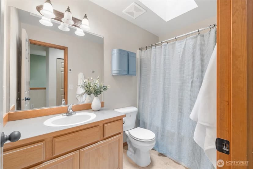 Property photo for 20228 11th Avenue W, Lynnwood photo 28
