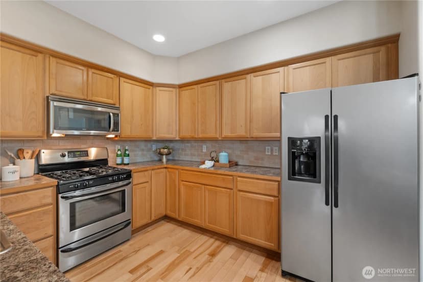 Property photo for 20228 11th Avenue W, Lynnwood photo 13
