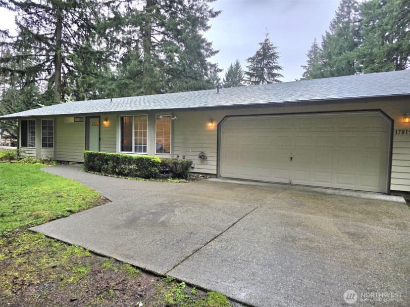Property photo for 17819 Upland Drive Se, Yelm