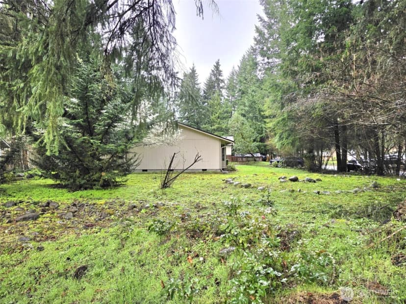 Property photo for 17819 Upland Drive Se, Yelm photo 18
