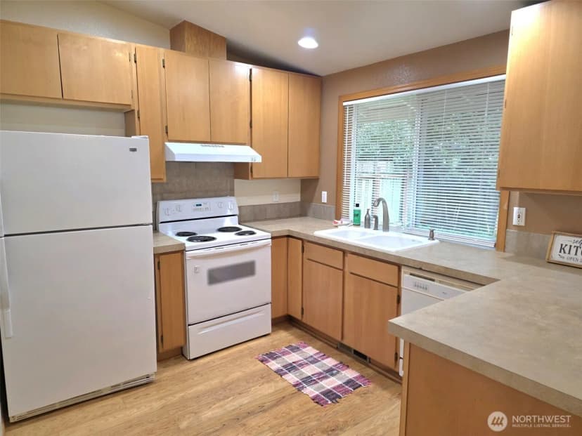Property photo for 17819 Upland Drive Se, Yelm photo 8