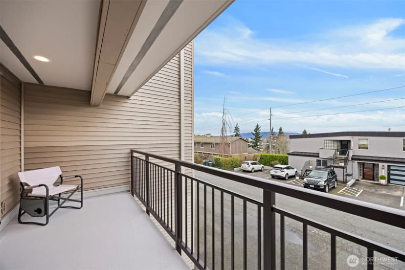 Property photo for 700 11th Street #c-1, Bellingham photo 30