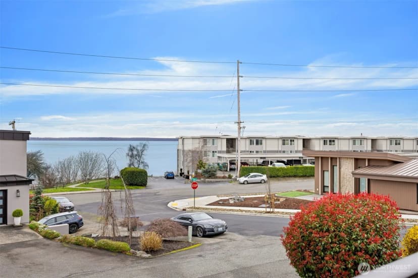 Property photo for 700 11th Street #c-1, Bellingham photo 29