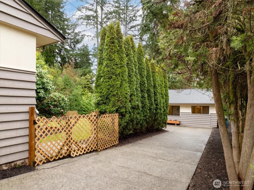 Property photo for 22511 96th W, Edmonds photo 22