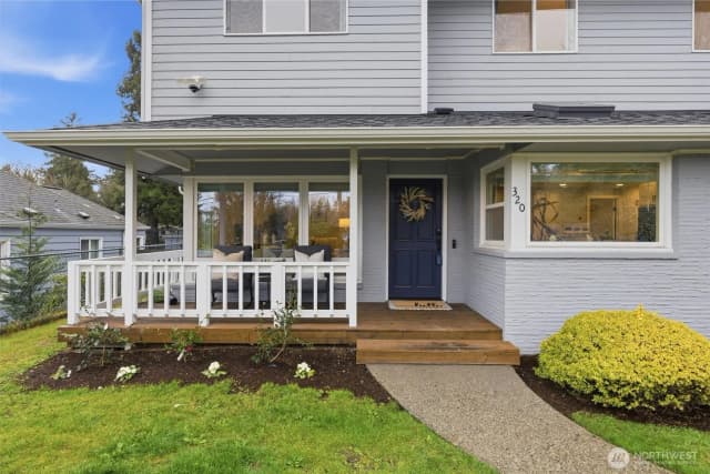 Property photo for 320 Nw 110th Street, Seattle photo 3