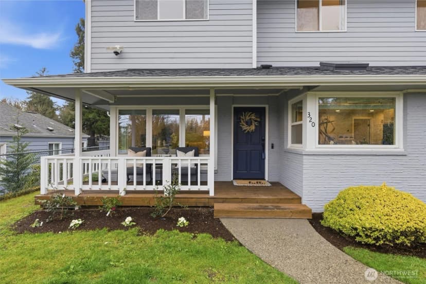 Property photo for 320 Nw 110th Street, Seattle photo 3