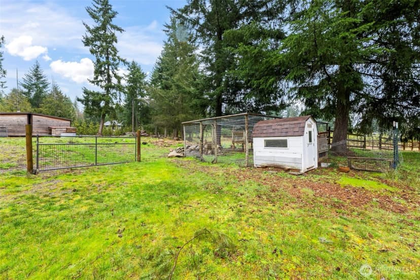Property photo for 23210 188th Street E, Orting photo 35