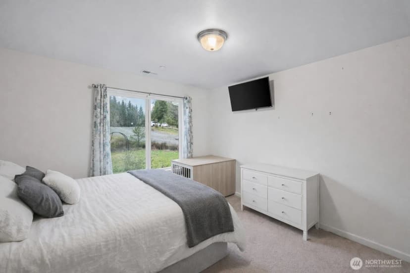 Property photo for 23210 188th Street E, Orting photo 26