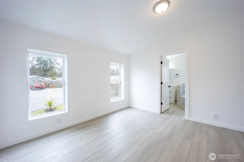 Property photo for 16501 42nd Avenue Ct E, Tacoma photo 12