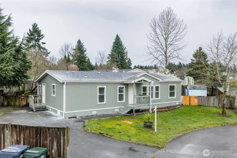 Property photo for 16501 42nd Avenue Ct E, Tacoma photo 2