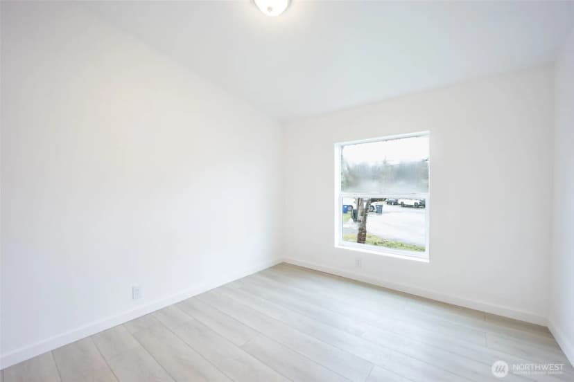 Property photo for 16501 42nd Avenue Ct E, Tacoma photo 18
