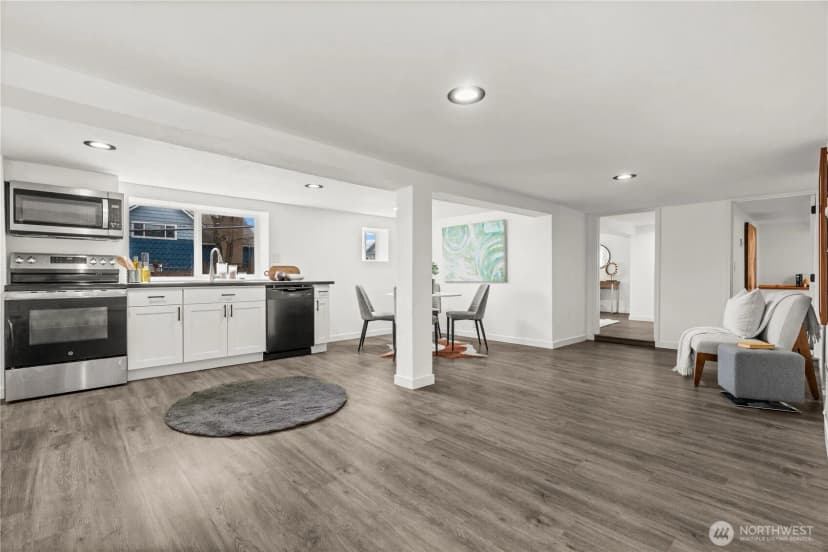 Property photo for 5518 39th Avenue S, Seattle photo 25