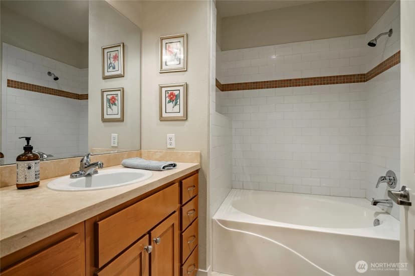 Property photo for 4313 Issaquah-pine Lake Road Se #205, Sammamish photo 13