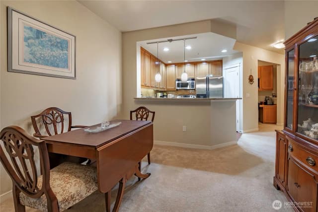 Property photo for 4313 Issaquah-pine Lake Road Se #205, Sammamish photo 5