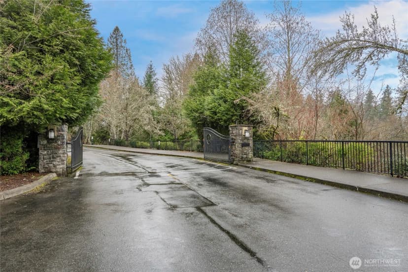 Property photo for 4313 Issaquah-pine Lake Road Se #205, Sammamish photo 30