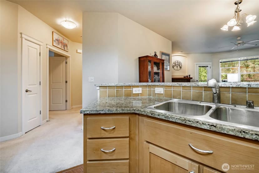 Property photo for 4313 Issaquah-pine Lake Road Se #205, Sammamish photo 9