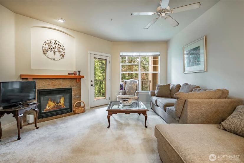 Property photo for 4313 Issaquah-pine Lake Road Se #205, Sammamish photo 2